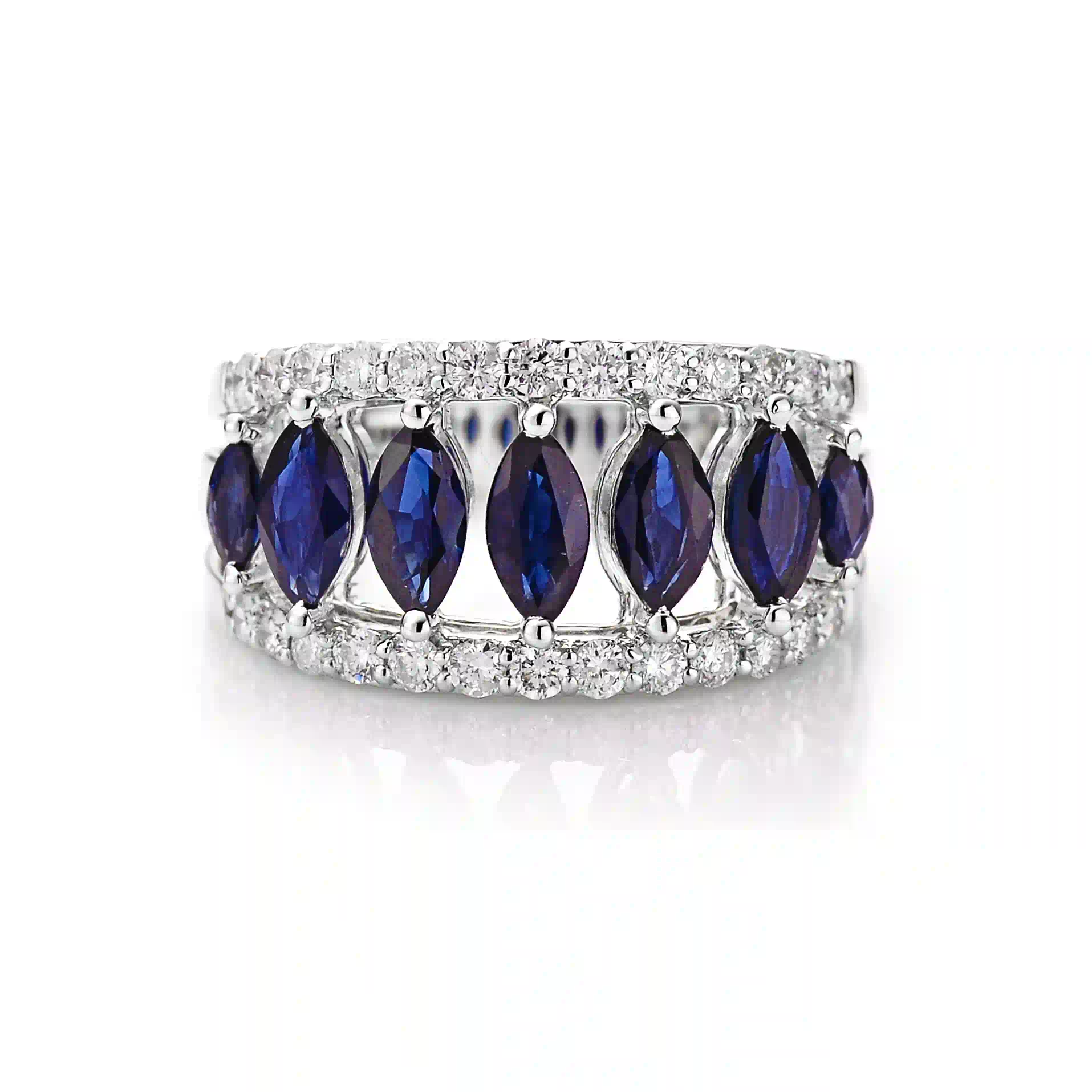 Blue Sapphire Ring in White Gold