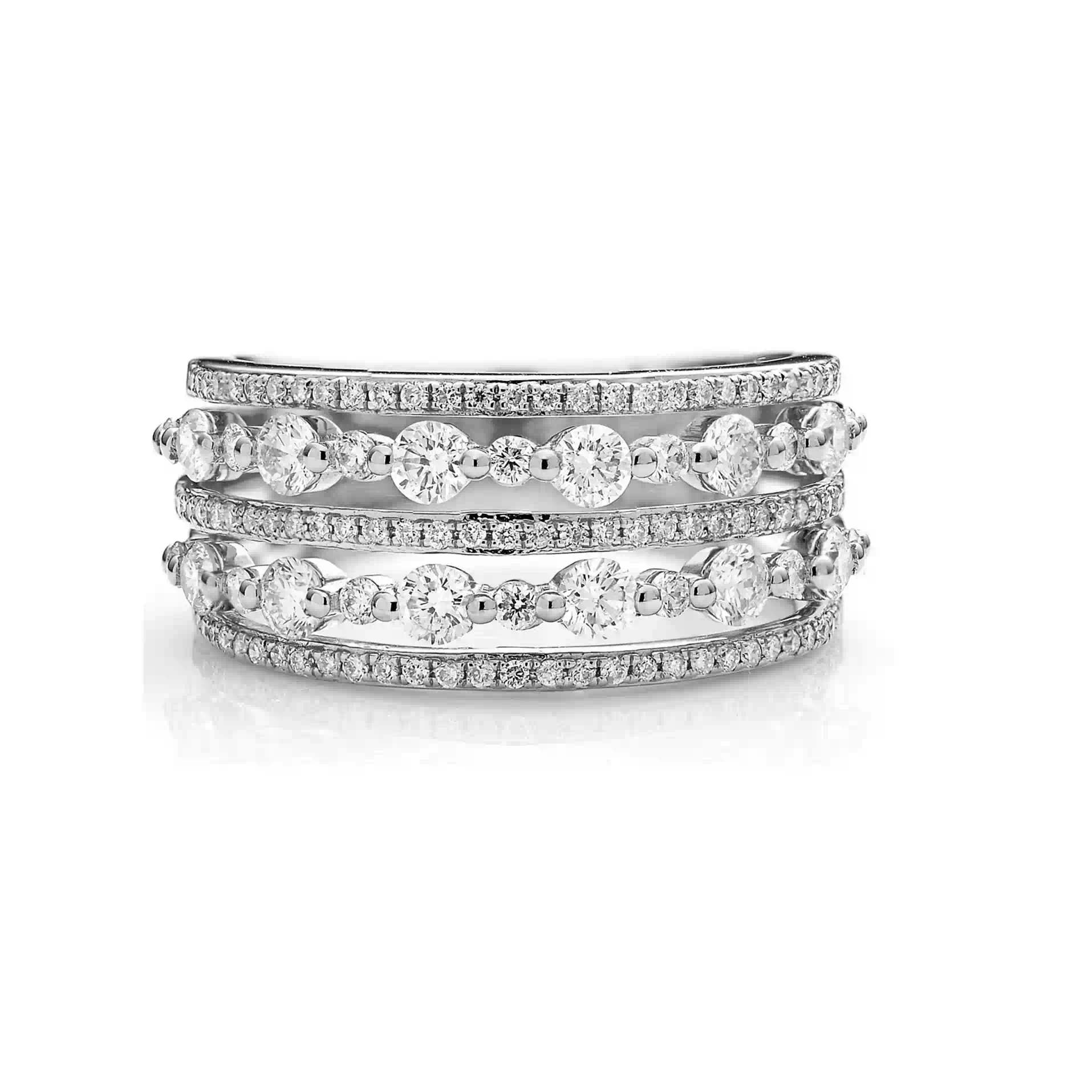 Diamond Ring in White Gold