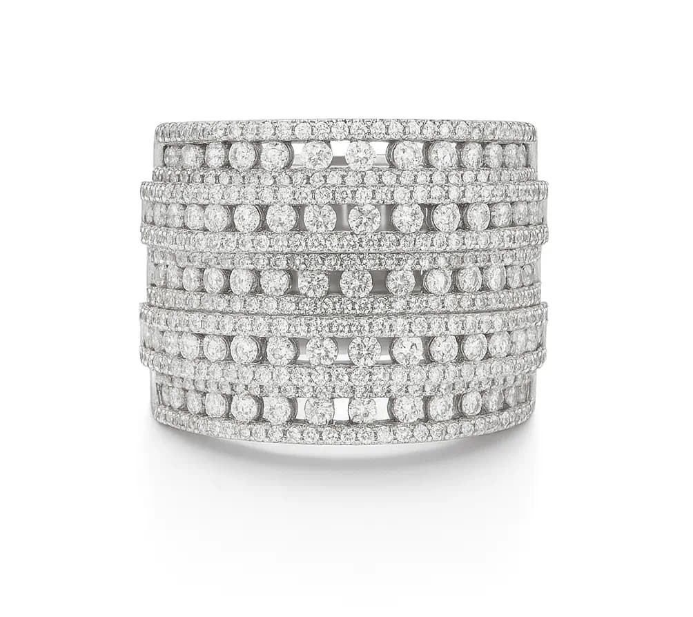 White gold diamond ring